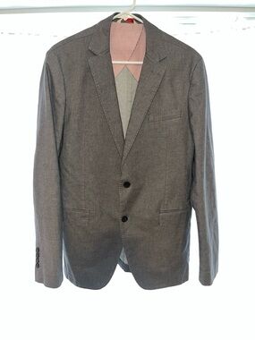 Brooks Brothers Red Fleece Gray Two-Button Notch Lapel Blazer